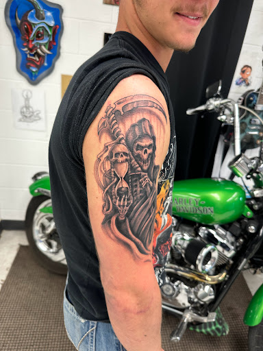 Explore dead inside tattoo ideas, creative tattoo ideas in Orland, available at K1LL3R ARTW0RK