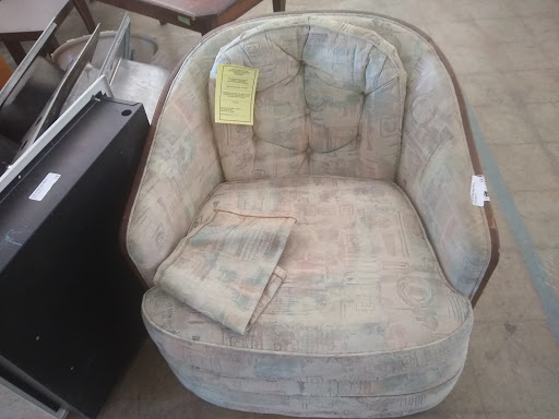 Shopping Mall «Great Western Shopping Center», reviews and photos, 240 N Wilson Rd, Columbus, OH 43204, USA