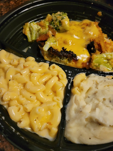 American Restaurant «Cracker Barrel Old Country Store», reviews and photos, 11701 University Ave, Clive, IA 50325, USA