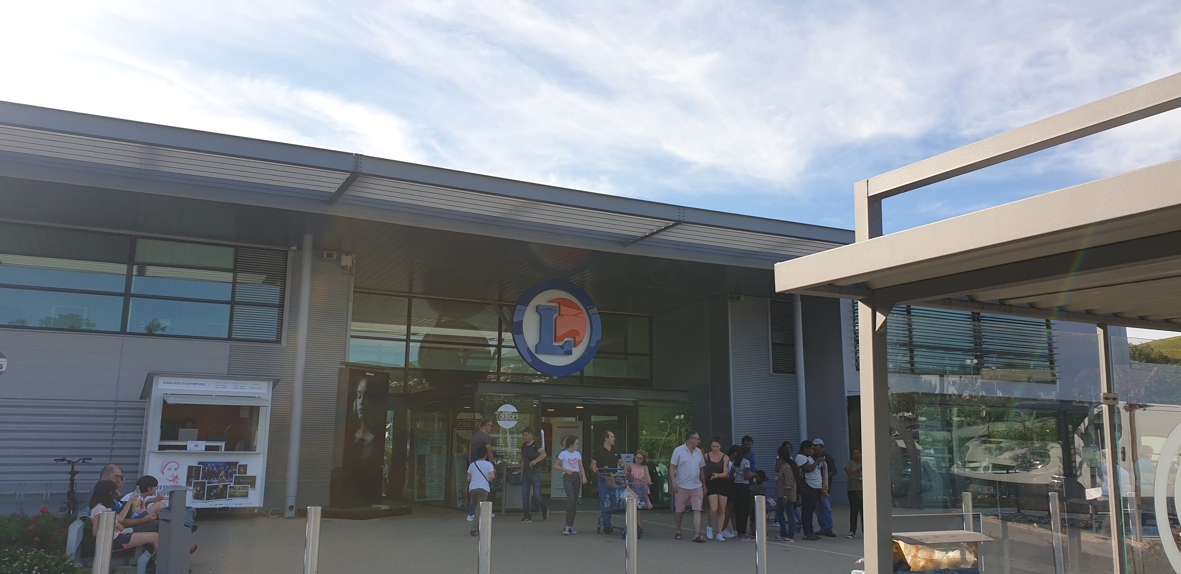 Photo n° 3 de l'avis de ILANKOVAN.H fait le 18/08/2019 à 00:41