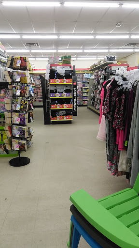 Discount Store «Dollar General», reviews and photos, 355 S Elm Ave, Eaton, CO 80615, USA