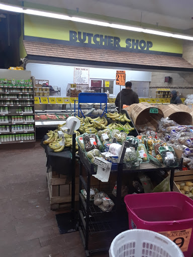 Grocery Store «C-Town Supermarkets», reviews and photos, 100 E Commerce St, Bridgeton, NJ 08302, USA