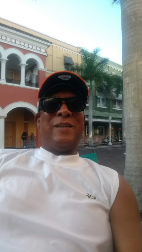 Real Estate Agency «RE/MAX DREAM», reviews and photos, 2285 First St, Fort Myers, FL 33901, USA