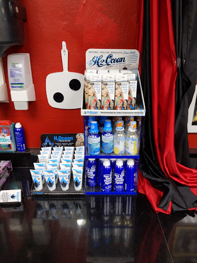 Tattoo Shop «Artistry In Motion», reviews and photos, 230 E Walnut St, North Vernon, IN 47265, USA