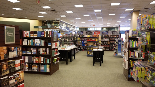 Book Store «Barnes & Noble», reviews and photos, 1291 Promenade Pl, Eagan, MN 55121, USA
