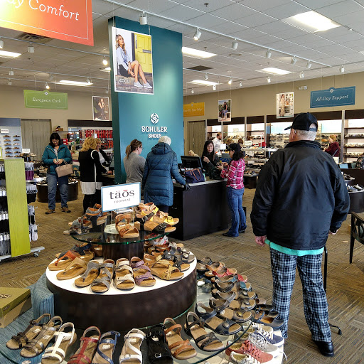 Shoe Store «Schuler Shoes», reviews and photos, 7993 Southtown Dr, Bloomington, MN 55431, USA