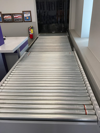 Shipping and Mailing Service «FedEx Ship Center», reviews and photos, 2145 Hilton Dr, Gainesville, GA 30501, USA