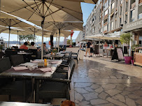 Atmosphère du Restaurant La Lampa à Toulon - n°13