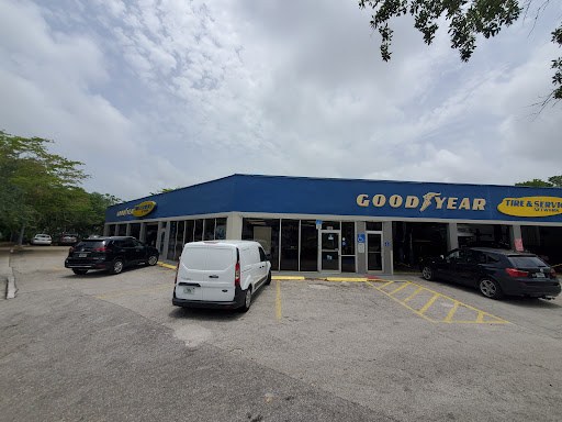 Tire Shop «Goodyear Auto Service Center», reviews and photos, 9001 S Dixie Hwy, Pinecrest, FL 33156, USA