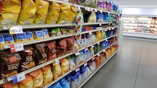 Supermarket «Hy-Vee», reviews and photos, 601 N 3rd Pl, Manhattan, KS 66502, USA