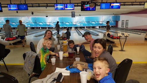 Bowling Alley «Tiffany Lanes», reviews and photos, 4400 LA-22, Mandeville, LA 70471, USA