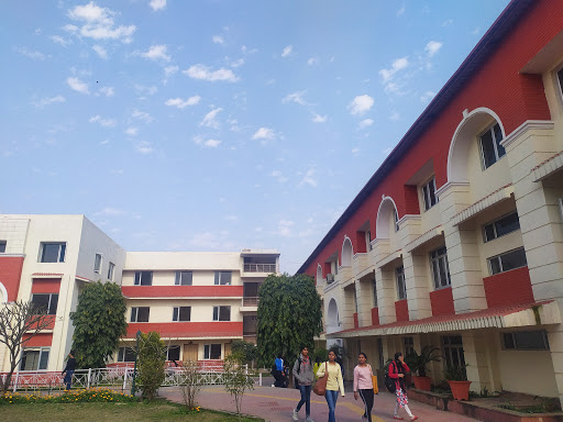 इंद्रप्रस्थ कॉलेज फॉर वुमेन - युनिवर्सिटी ऑफ़ दिल्ली