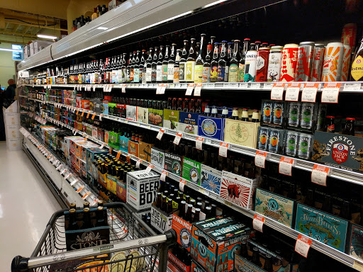 Grocery Store «New Seasons Market Seven Corners», reviews and photos, 1954 SE Division St, Portland, OR 97202, USA