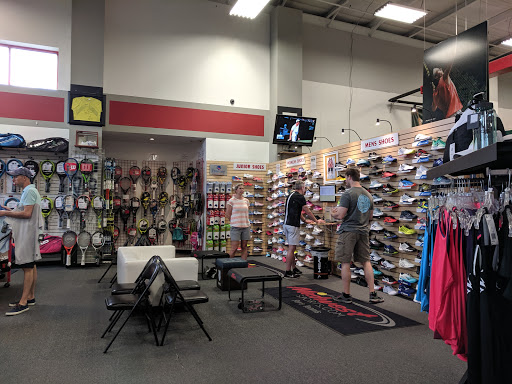 Tennis Store «Midwest Sports Tennis Outlet», reviews and photos, 11613 Reading Rd, Cincinnati, OH 45241, USA