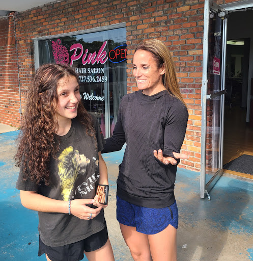 Beauty Salon «Pink Hair Salon», reviews and photos, 1467 S Belcher Rd, Clearwater, FL 33764, USA