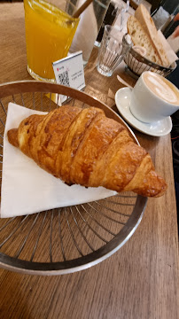 Croissant du Café Café Dose Paris • Mouffetard - n°18