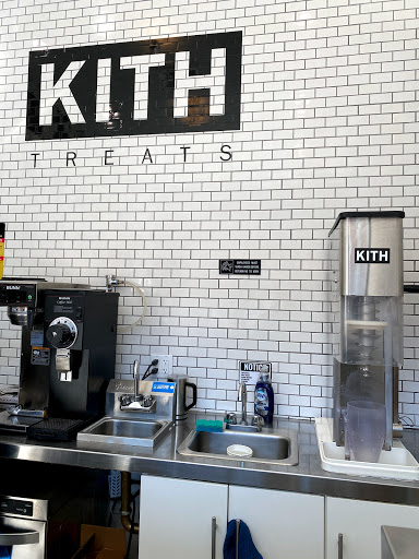 Clothing Store «Kith Brooklyn», reviews and photos, 233 Flatbush Ave, Brooklyn, NY 11217, USA