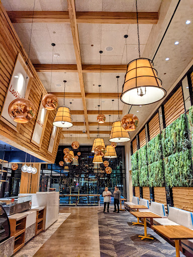 Shopping Mall «Tysons Galleria», reviews and photos, 2001 International Dr, McLean, VA 22102, USA