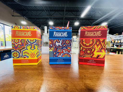 Liquor Store «Liquor & Tobacco Depot», reviews and photos, 570 N Schmale Rd, Carol Stream, IL 60188, USA