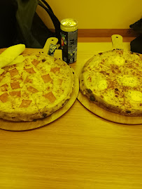 Plats et boissons du Pizzeria Ta5ty Pizza - Grenoble - n°15