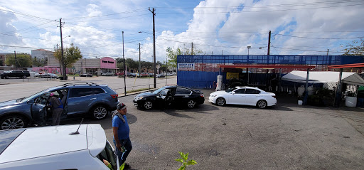 Car Wash «Keep It Clean Hand Car Wash», reviews and photos, 3700 Washington Ave, Houston, TX 77007, USA