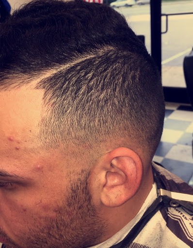 Barber Shop «Shore Drive Barber Shop», reviews and photos, 3049 Shore Dr, Virginia Beach, VA 23451, USA