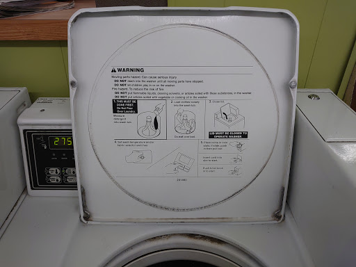 Laundromat «Suds & Duds coin and credit card laundry», reviews and photos, 975 N Aviation Blvd, Manhattan Beach, CA 90266, USA