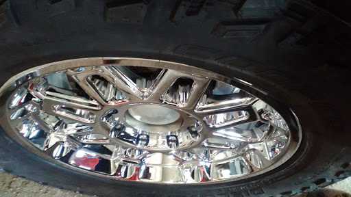 Auto Repair Shop «Discount Tire & Service of Greeley», reviews and photos, 120 18th St, Greeley, CO 80631, USA