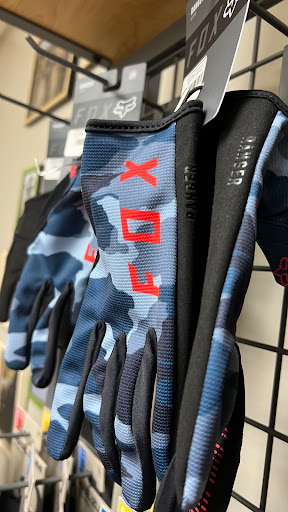 Bicycle Store «Middletown Cycling & Fitness», reviews and photos, 11519 Shelbyville Rd, Louisville, KY 40243, USA