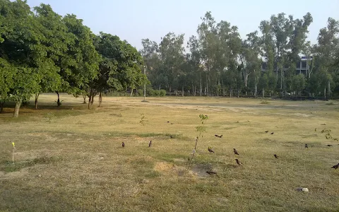 Janakpuri B Block District Park image