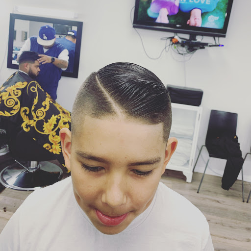 Barber Shop «Bellissimo Barber Shop», reviews and photos, 489 E High St #2, Moorpark, CA 93021, USA