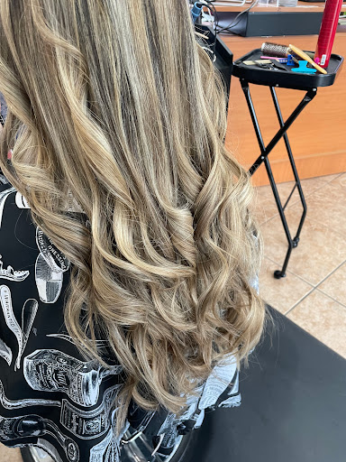 Beauty Salon «Poshe Salon», reviews and photos, 7572 NE Shaleen St, Hillsboro, OR 97124, USA