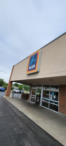 ALDI, 41500 Hayes Rd, Charter Twp of Clinton, MI 48038, USA, 