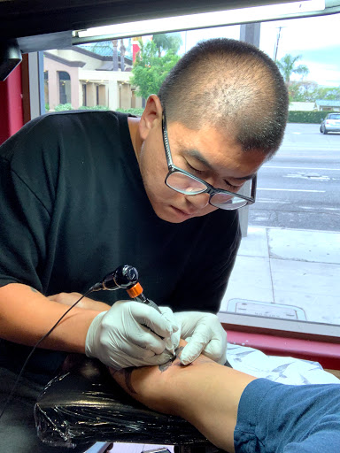 Tattoo Shop «Hailin Tattoo Studio», reviews and photos, 1136 N La Brea Ave, Los Angeles, CA 90038, USA