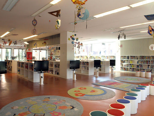 Infanta Elena Public Library