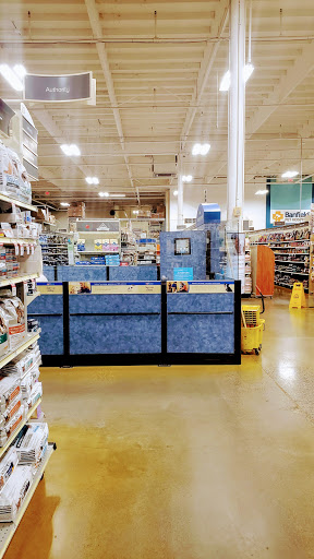Pet Supply Store «PetSmart», reviews and photos, 9589 Ridgetop Blvd NW, Silverdale, WA 98383, USA