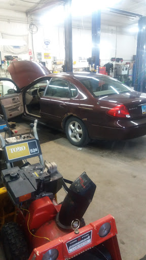 Auto Repair Shop «Premier Repair», reviews and photos, 301 25th St S #3, Fargo, ND 58102, USA