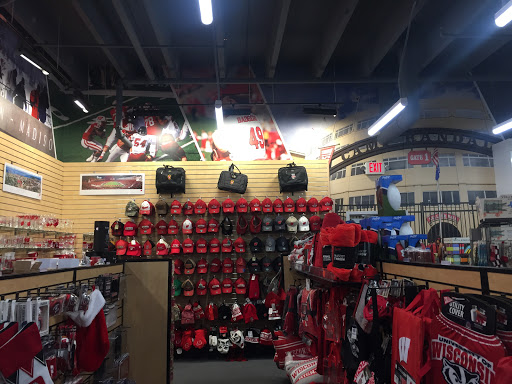 Clothing Store «University Book Store: Hilldale», reviews and photos, 702 N Midvale Blvd, Madison, WI 53705, USA