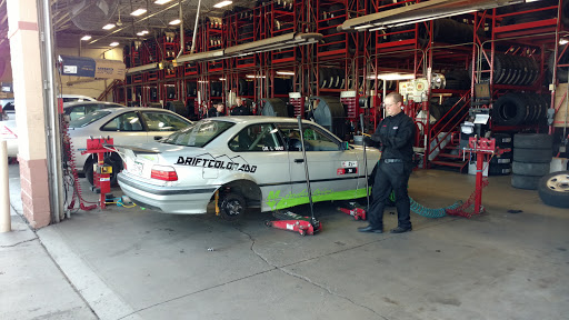 Tire Shop «Discount Tire Store - Westminster, CO», reviews and photos, 7401 W 92nd Ave, Westminster, CO 80021, USA