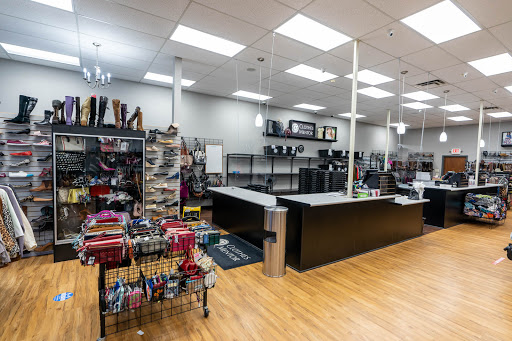 Used Clothing Store «Clothes Mentor», reviews and photos, 4705 Dressler Rd NW, Canton, OH 44718, USA