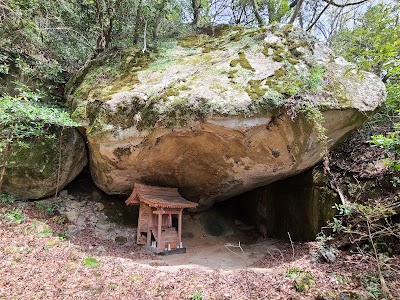 坂谷神社