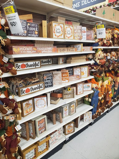 Craft Store «Michaels», reviews and photos, 3278 N John Young Pkwy, Kissimmee, FL 34741, USA