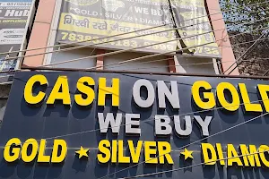 Tirupati cash on gold (Faridabad) image