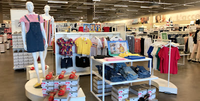 GEMO AUBERGENVILLE - FAMILY VILLAGE Chaussures et Vêtements à Aubergenville