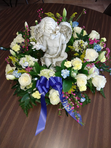 Florist «Country Flower Shop», reviews and photos, 3101 E Layton Ave, Cudahy, WI 53110, USA