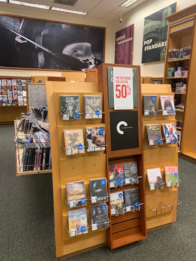 Book Store «Barnes & Noble», reviews and photos, 122 Brandon Town Center Dr, Brandon, FL 33511, USA