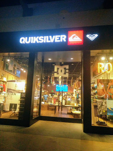 Clothing Store «Quiksilver», reviews and photos, 71 Spectrum Center Dr #806, Irvine, CA 92618, USA