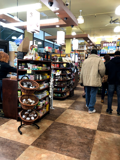 Health Food Store «Downtown Natural Market», reviews and photos, 84-01 37th Ave, Jackson Heights, NY 11372, USA
