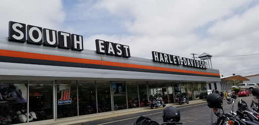 Harley-Davidson Dealer «South East Harley-Davidson», reviews and photos, 23105 Aurora Rd, Bedford Heights, OH 44146, USA