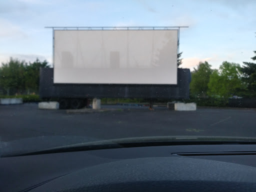 Movie Theater «Cornelius 10 Cinemas», reviews and photos, 200 N 26th Ave, Cornelius, OR 97113, USA